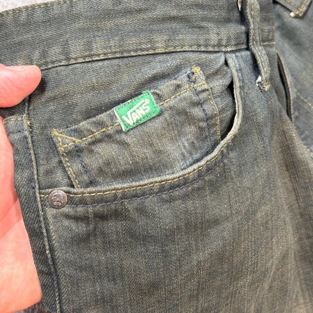 Vans Mens Dark Wash Denim Jeans Straight Leg Green Skull Logo Size 34x32 Skate